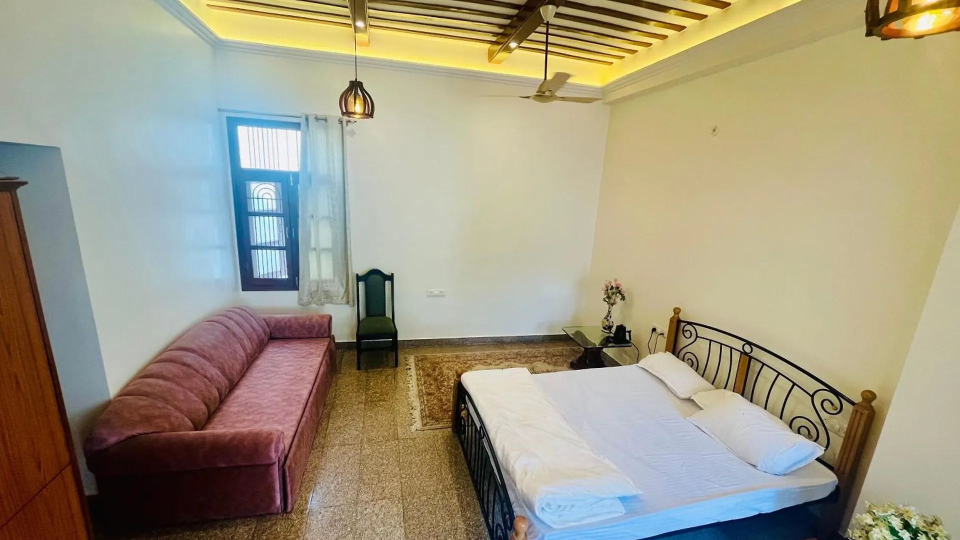 Mulberry Garden Hotel Varanasi