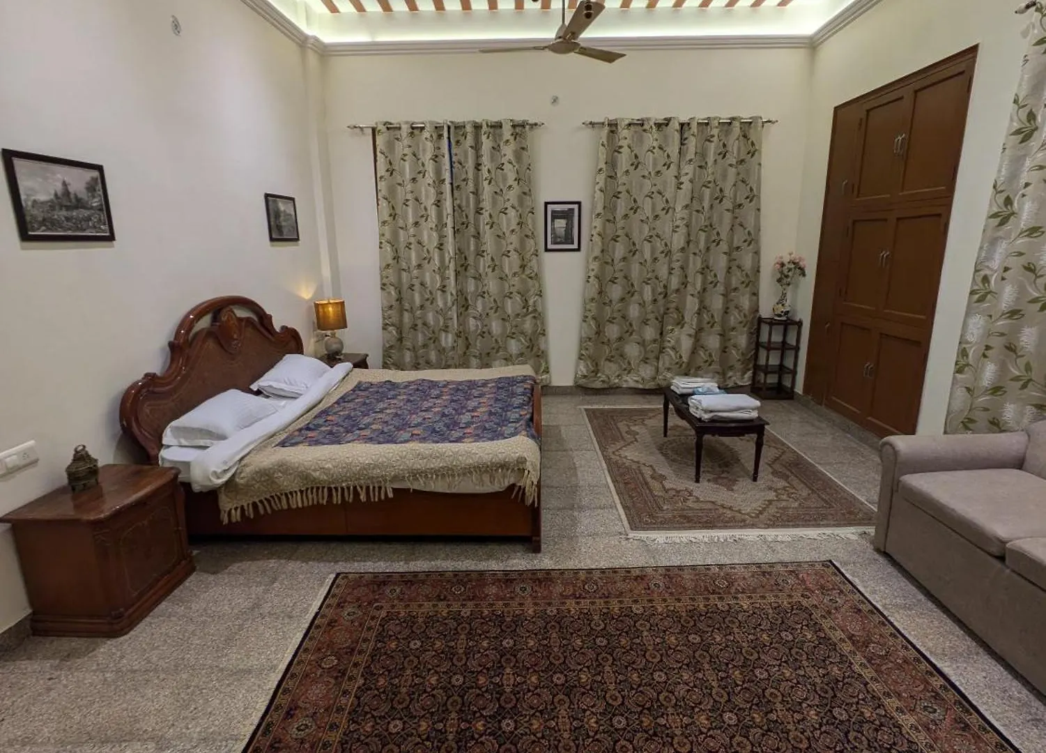 Mulberry Garden Hotel Varanasi